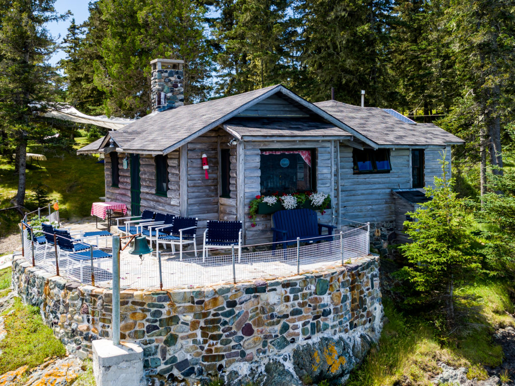 Drone photo of Cottage on Dogfish island